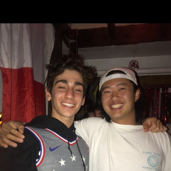 Meet your Posher, Andre - Picture 1 of 1